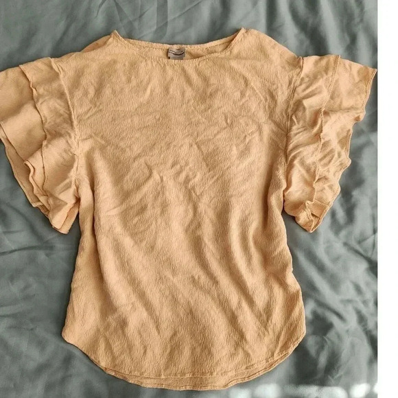 Chico's Peach Tiered Ruffle Sleeve Tee - Picture 1 of 4